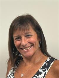 Lisa A Corwin 